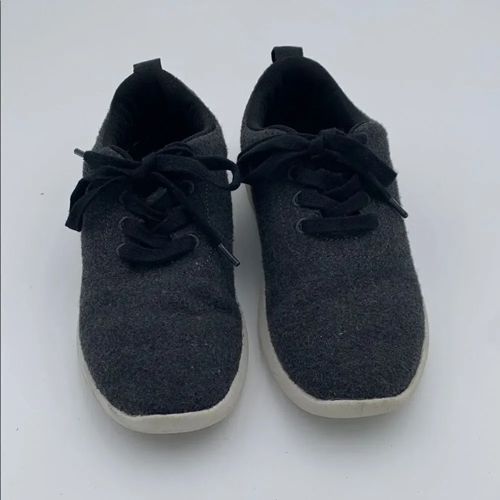 Banana Republic Men's Black Wool Sneakers men’s size 6